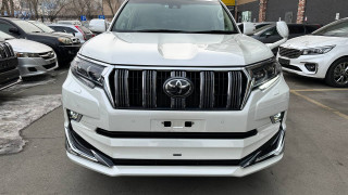 TOYOTA LAND CRUISER PRADO 2019