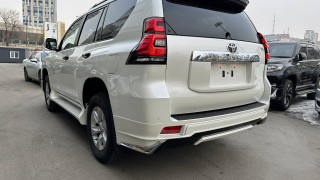 TOYOTA LAND CRUISER PRADO 2019
