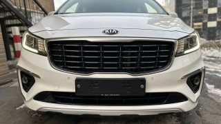 KIA CARNIVAL 2018