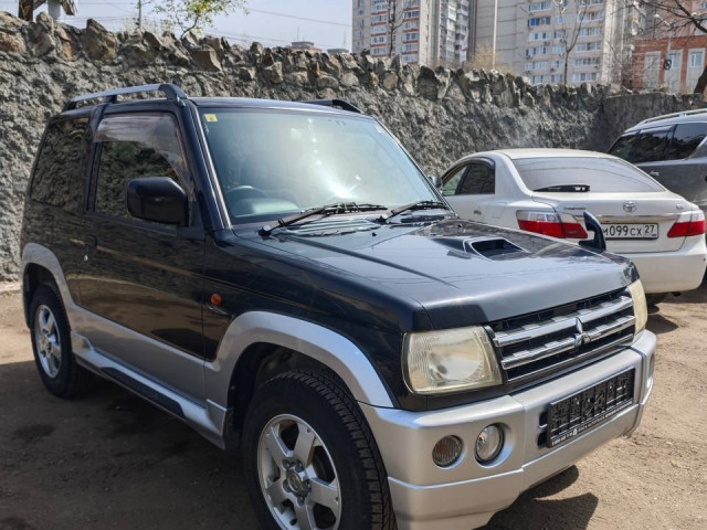 MITSUBISHI PAJERO MINI 2008