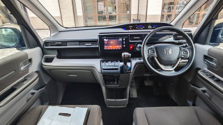 HONDA STEPWGN 2015