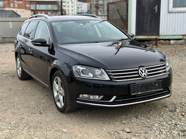 VOLKSWAGEN PASSAT 2014