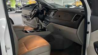 KIA CARNIVAL 2019