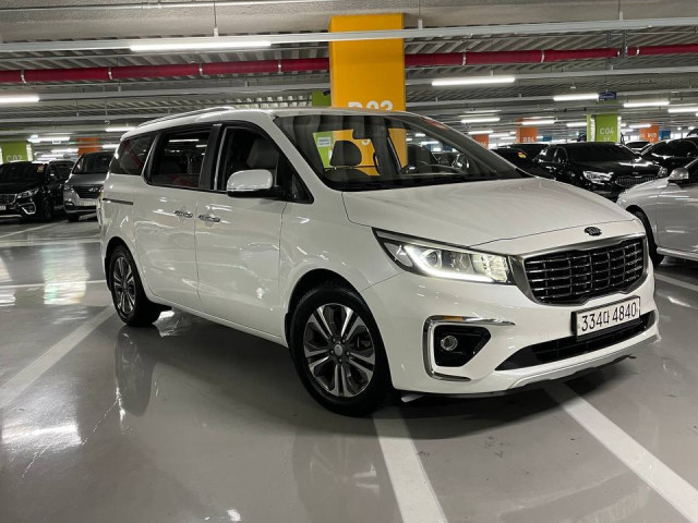 KIA CARNIVAL 2019