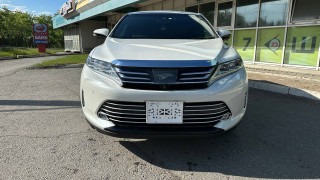 TOYOTA HARRIER 2019