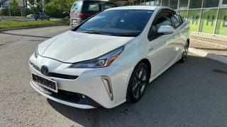 TOYOTA PRIUS 2019